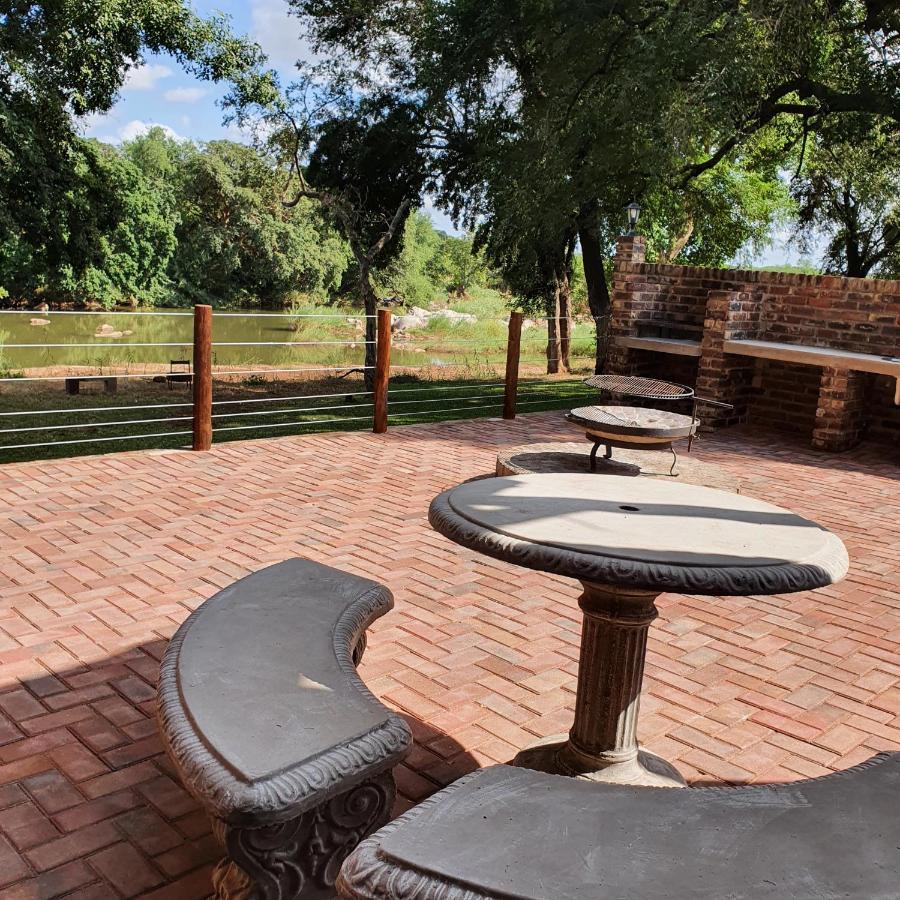 Ekuthuleni River Front Chalets Maruleng Exterior foto
